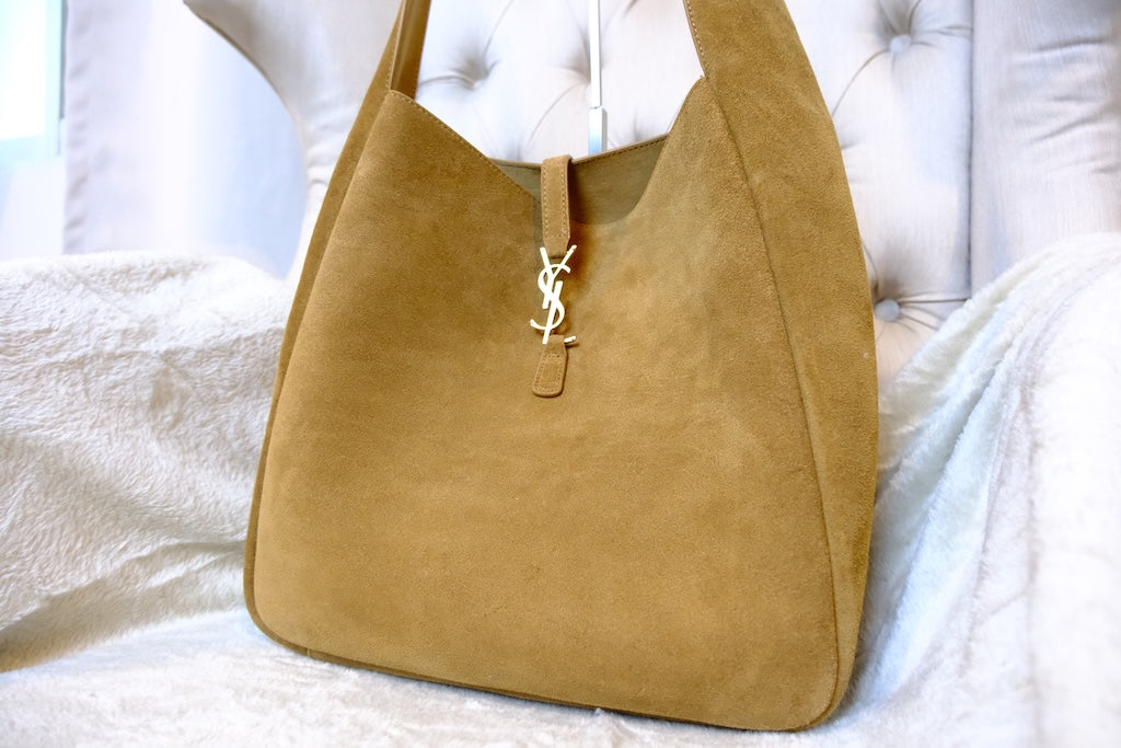 Le 5 à 7 Supple Large Suede - Beige