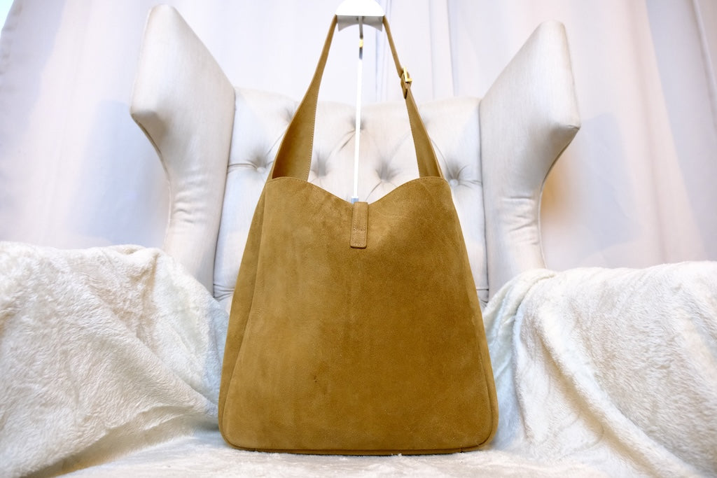 Le 5 à 7 Supple Large Suede - Beige