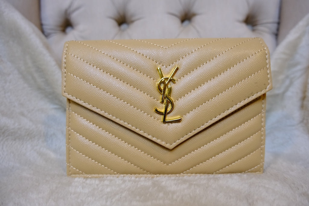 Cassandre Envelope WOC - Beige