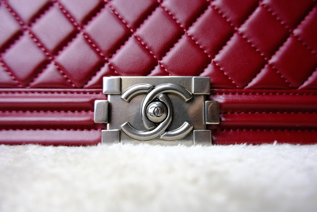 Le Boy Medium Red PHW