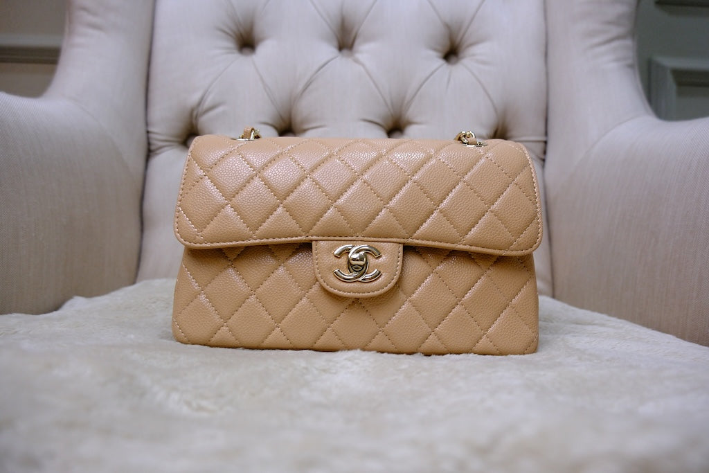 Small Classic Double Flap - Beige GHW