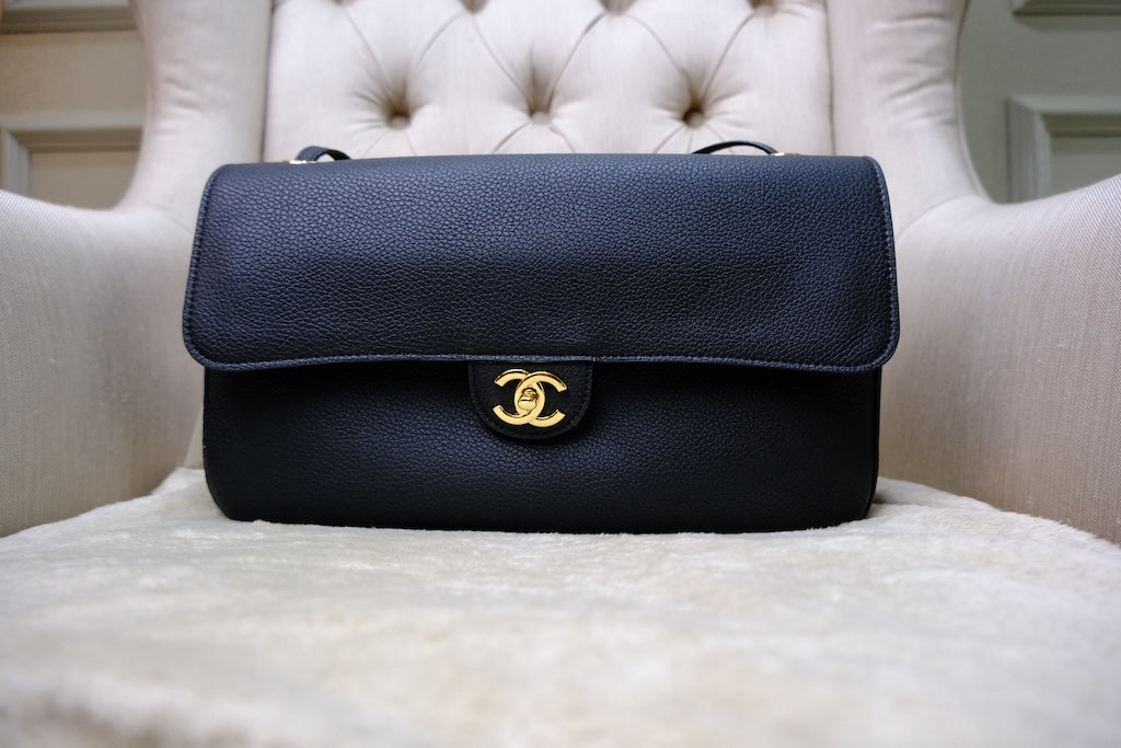 Maxi Flap - Black 32cm GHW
