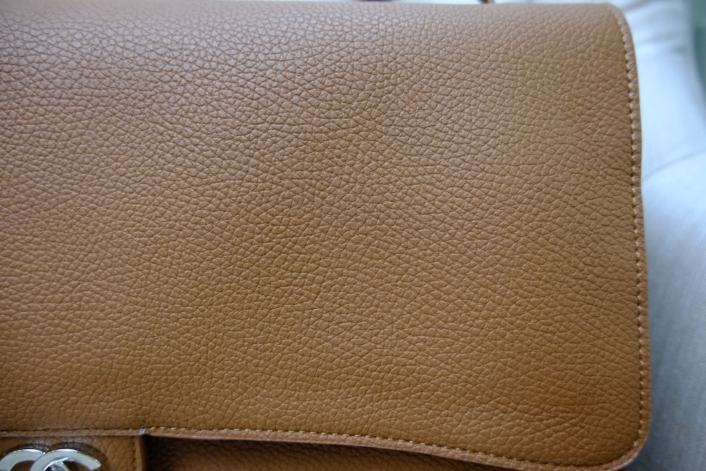Maxi Flap 38cm - Camel PHW