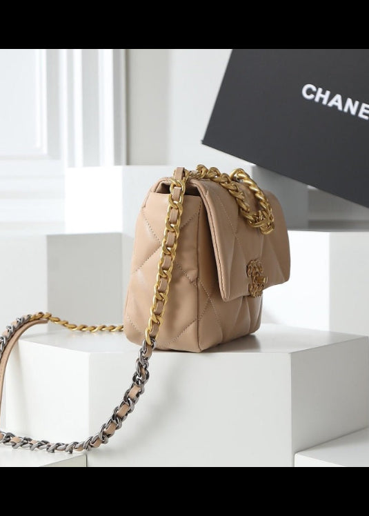 C19 Small - Beige
