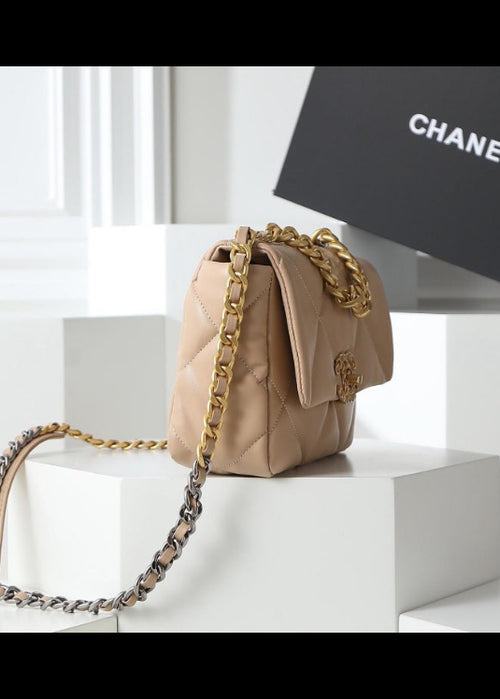 C19 Small - Beige
