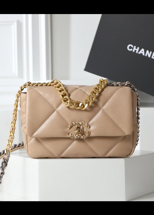 C19 Small - Beige