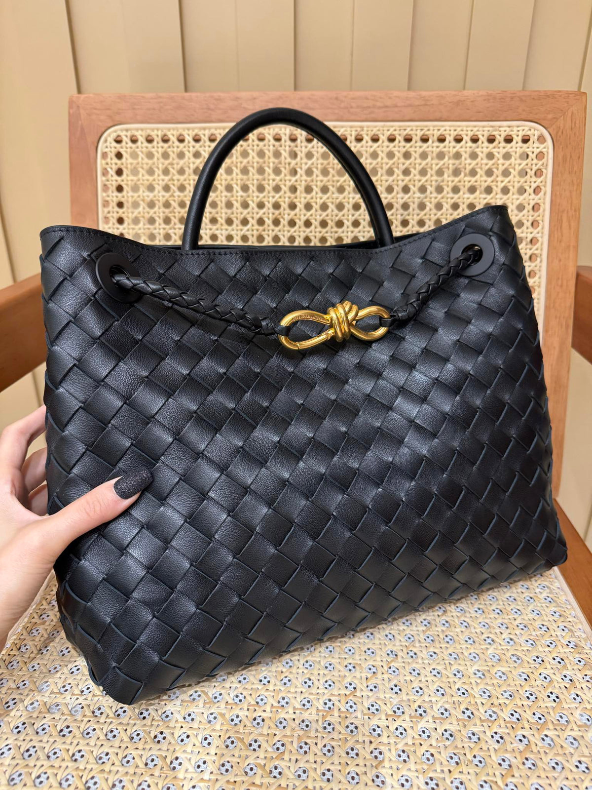 Medium Andiamo - Black